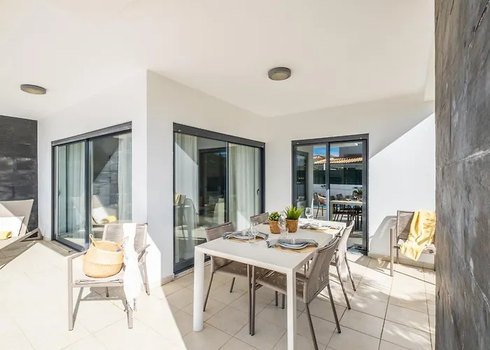 Novochoro - Small Garden By Dreamvillasalbufeira *