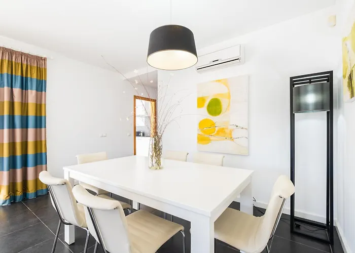 Villa Novochoro - Small Garden By Dreamvillasalbufeira *