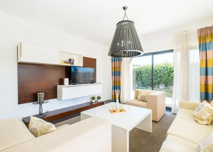 Novochoro - Small Garden By Dreamvillasalbufeira * Albufeira