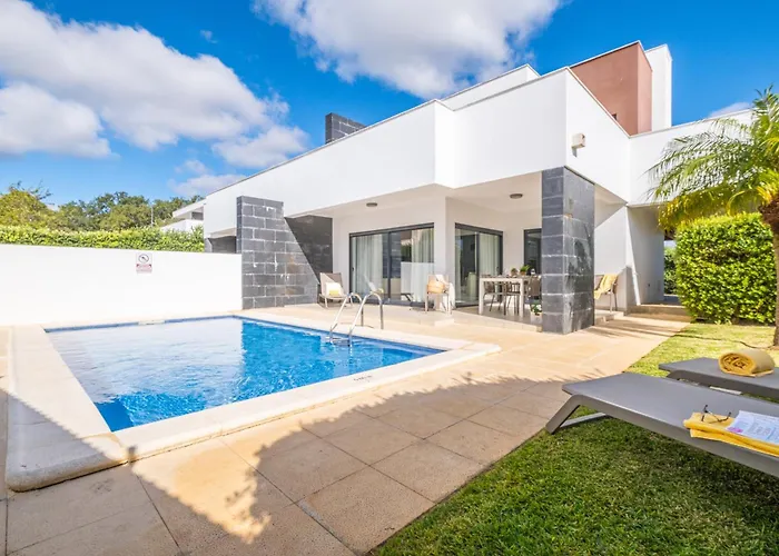 Novochoro - Small Garden By Dreamvillasalbufeira Villa